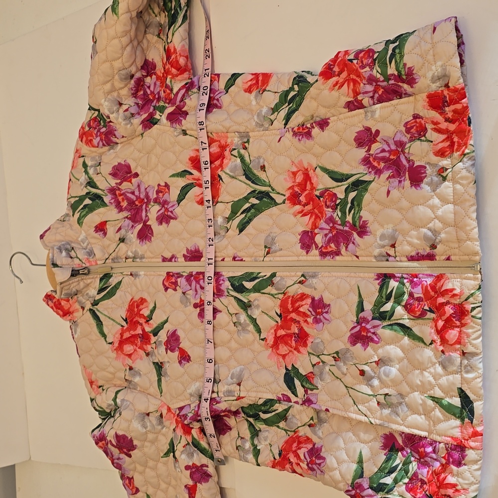 Lands' End Women's Quilted Floral Jacket Lightweight Coat  Ivory Green SZ Medium - Picture 10 of 15